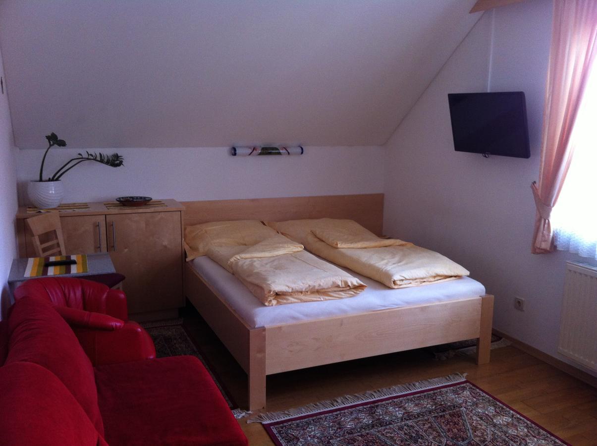Gaestehaus Aigmueller Bad Schallerbach Εξωτερικό φωτογραφία